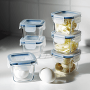 Food container with food on a table