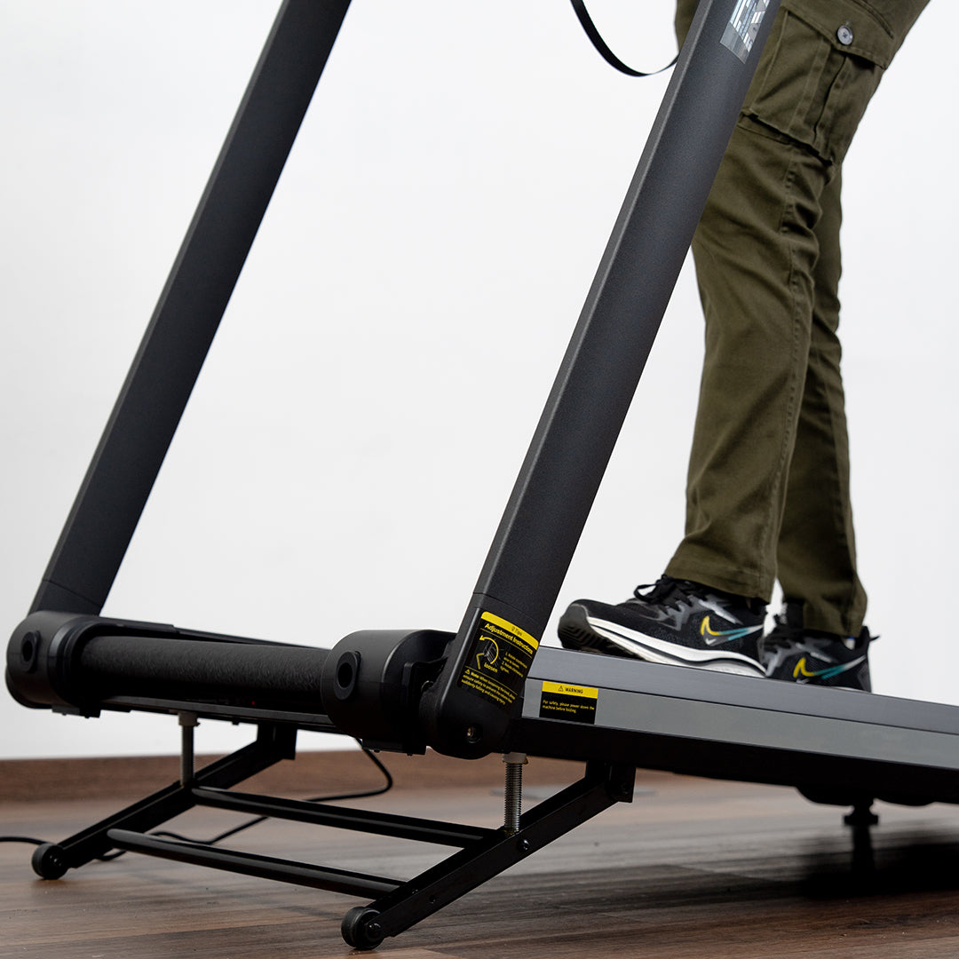 RH Fitness R3 Foldable Vibration Treadmill