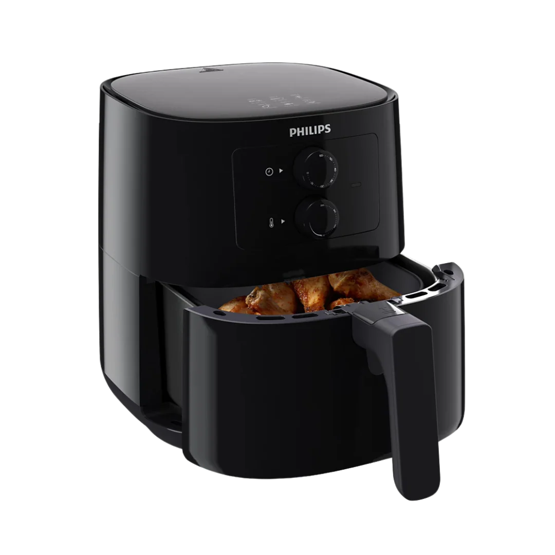 Air fryer in awhite background with opned that shows capacity of it